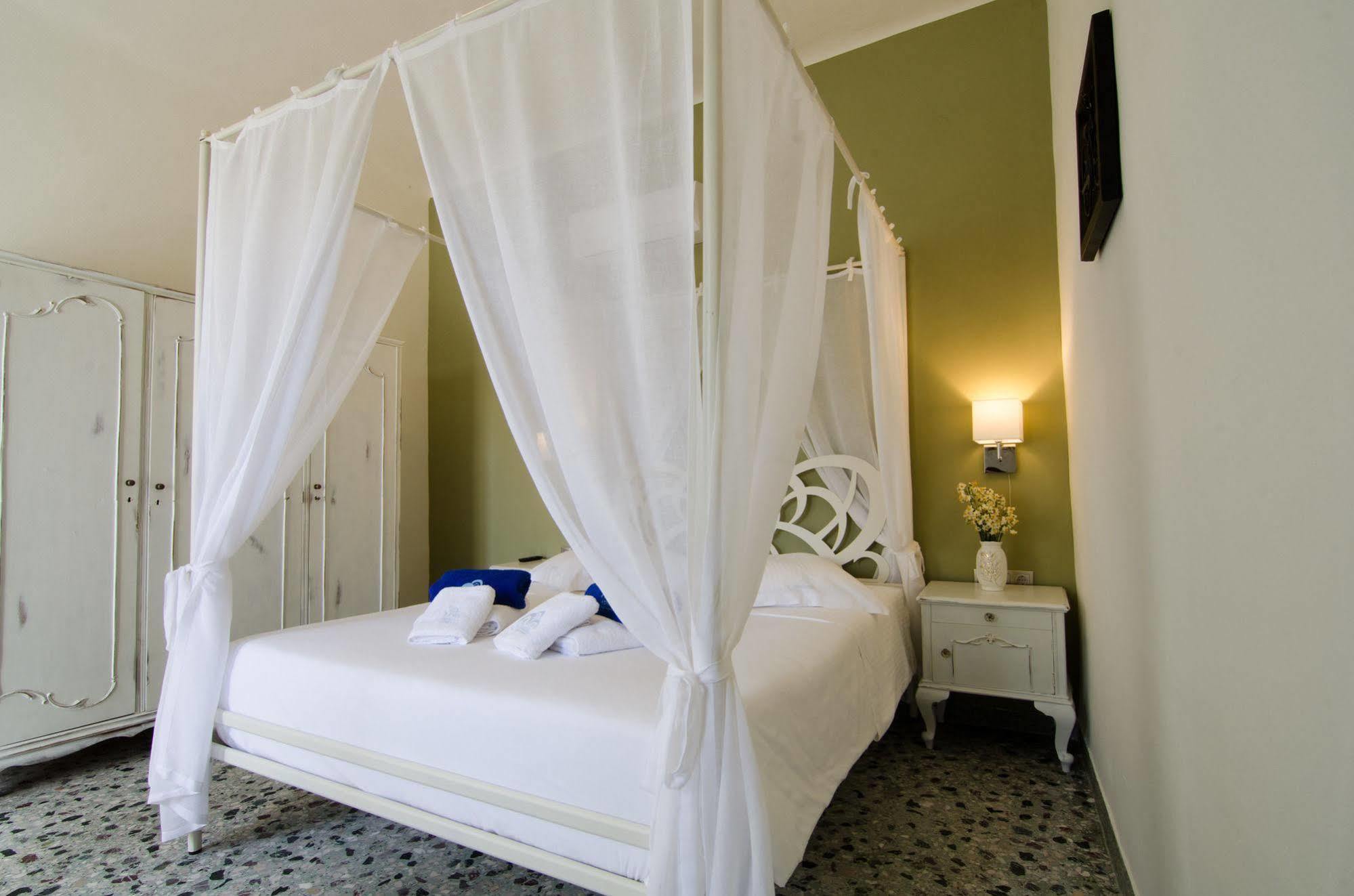 Athina House Spa & Hammam Arkhondiki Екстер'єр фото